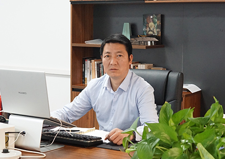CEO Mr.Zhang